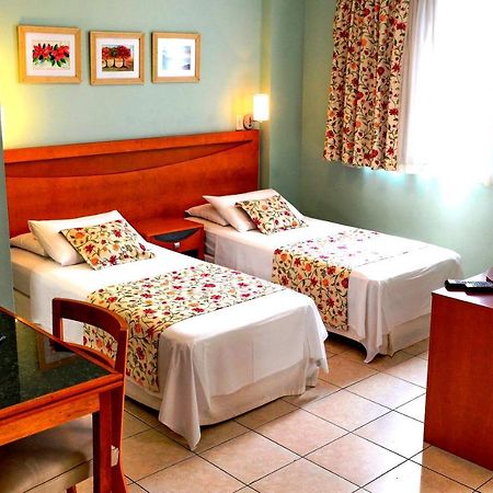 Summit Montese Tower Hotel Resende Esterno foto